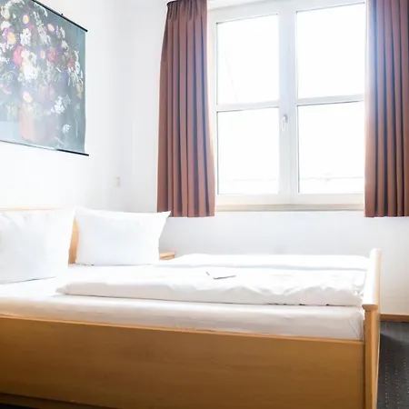 Am Hopfenmarkt 3* Rostock